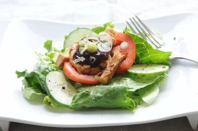 Chicken BBQ Salad | Shake That Weight