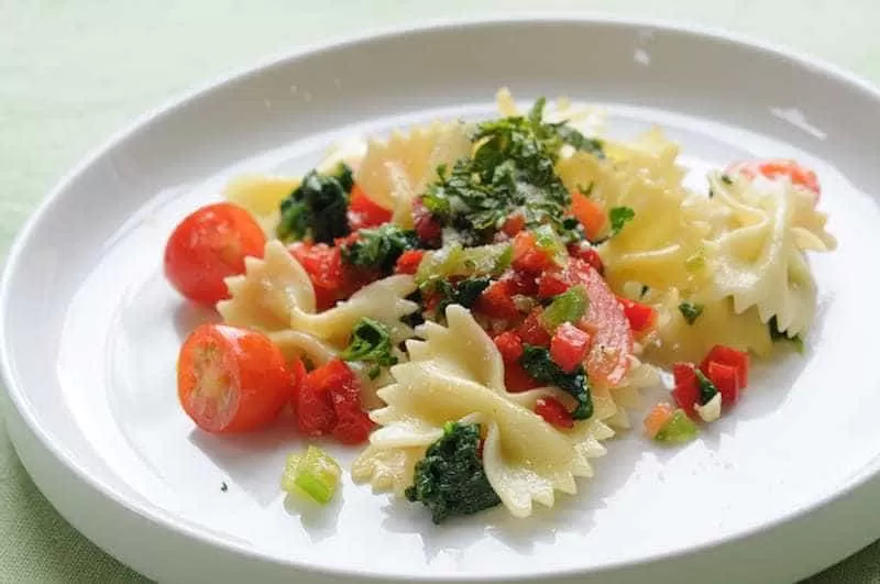 Bowtie Pasta Salad | Shake That Weight