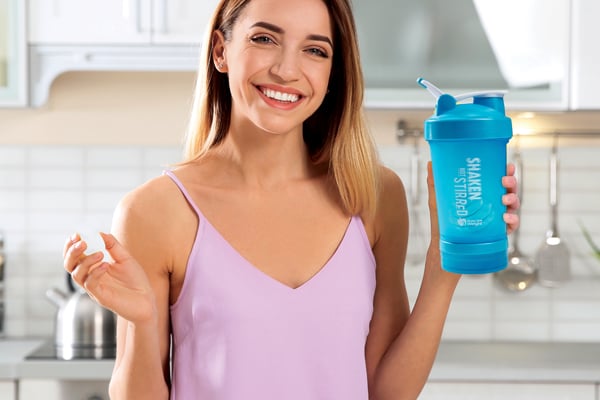 Meal replacement soups and shakes used on a low-calorie diet