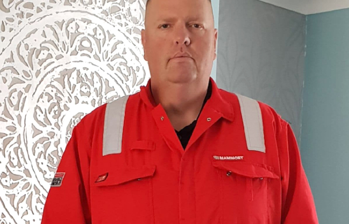 Ian after losing 38kg with Shake That Weight